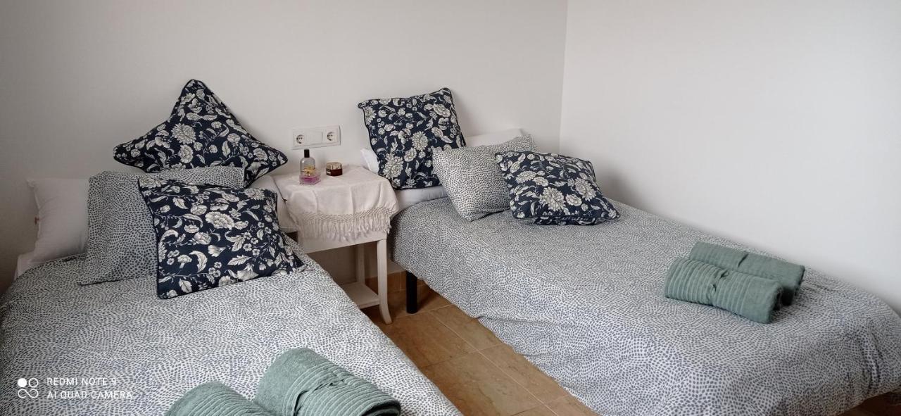 Max Friend'S Apartment อิบิซาทาวน์ ภายนอก รูปภาพ